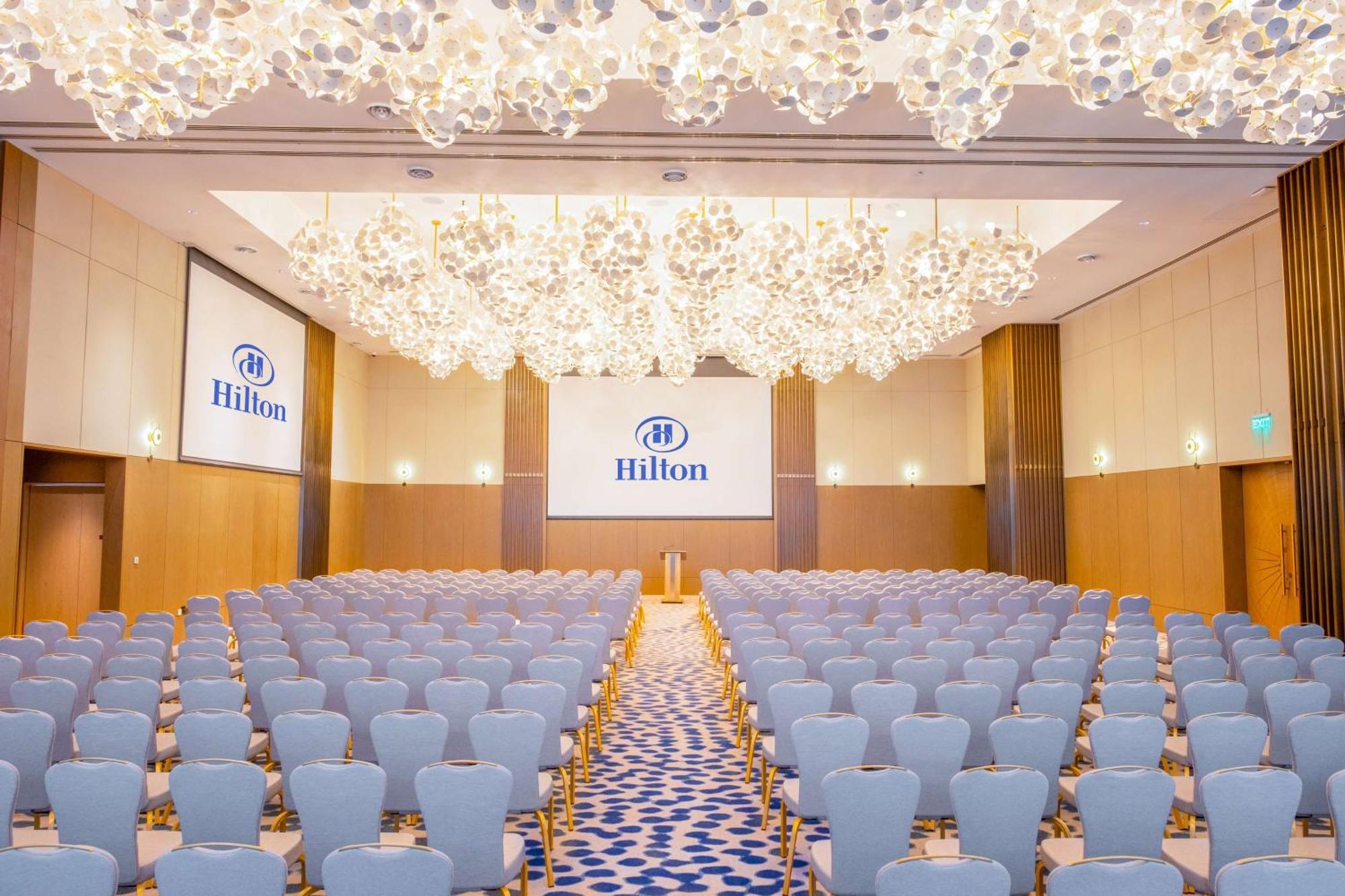 Hilton Kinshasa Hotel Buitenkant foto